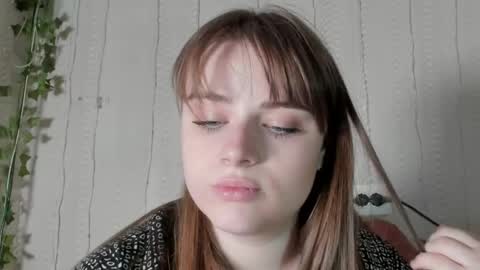 seductive_she_wolf online show from May 14, 2026, 7:20 pm