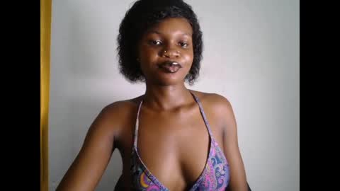 seductive_sugar247 online show from May 3, 2026, 4:29 am