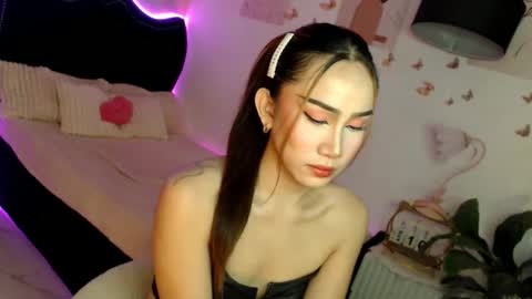 Vanessa online show from April 9, 2026, 6:57 pm