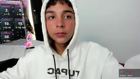 Snapshot of seductivo_jr chatting on May 29, 2026, 6:11 am seductivo online show from May 29, 2026, 6:11 am