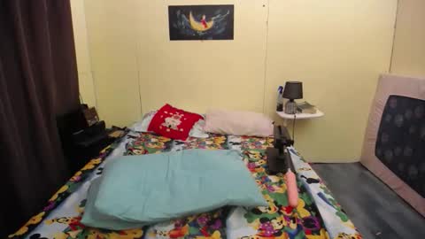 TYRA online show from February 21, 2026, 1:28 am