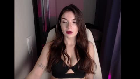 Emily online show from February 4, 2025, 10:43 am