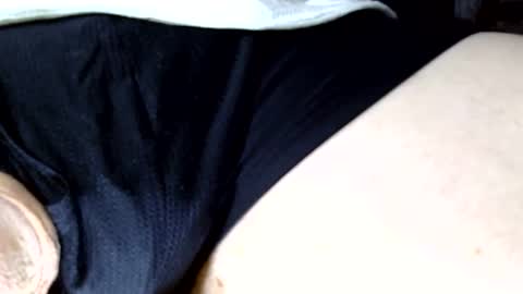 seeus24 online show from November 2, 2025, 1:52 am