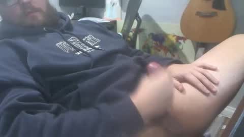 Snapshot of seigejay chatting on September 15, 2025, 2:22 am seigejay online show from September 15, 2025, 2:22 am