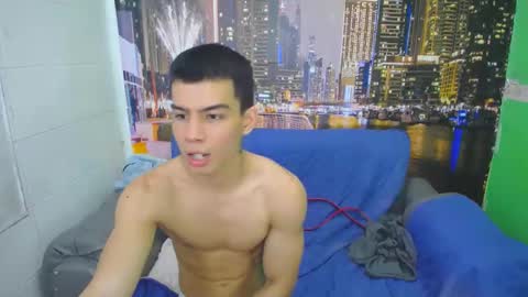 Snapshot of seigfried0 chatting on February 18, 2025, 9:42 pm Seigfried online show from February 18, 2025, 9:42 pm