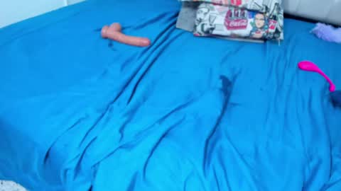 Selena online show from February 26, 2025, 10:04 am