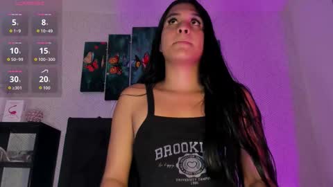 Snapshot of selena_fox7 chatting on October 12, 2025, 4:11 am selena_fox7 online show from October 12, 2025, 4:11 am