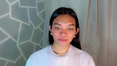 Selena online show from March 27, 2026, 8:26 am