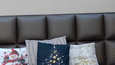 SelenaHanson online show from January 7, 2026, 8:55 pm