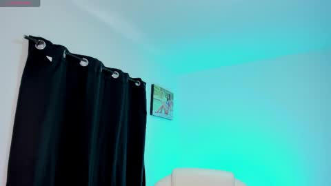 selenastonne online show from April 14, 2026, 6:36 pm