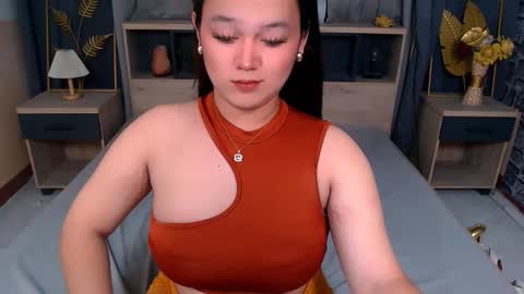 Snapshot of selenesantiago chatting on October 24, 2025, 9:22 pm joan online show from October 24, 2025, 9:22 pm