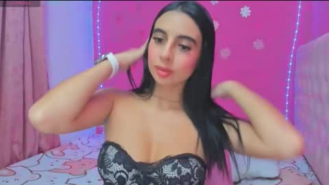 Snapshot of selenevosse_ chatting on February 17, 2026, 3:14 am Selenevosse online show from February 17, 2026, 3:14 am
