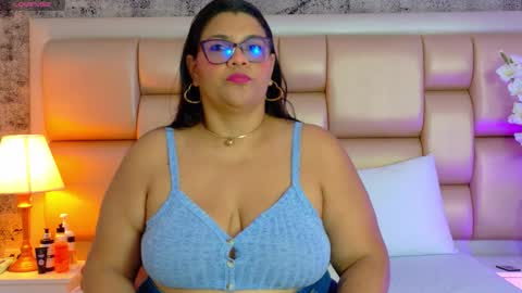 Snapshot of selennacooper chatting on January 17, 2026, 11:37 am Selenna Cooper online show from January 17, 2026, 11:37 am