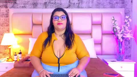 Snapshot of selennacooper chatting on February 28, 2026, 11:44 am Selenna Cooper online show from February 28, 2026, 11:44 am