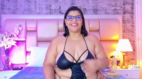 Selenna Cooper online show from June 2, 2026, 11:56 am