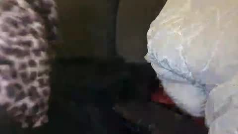 Julian Kinky Bi-guy online show from December 10, 2024, 4:45 am