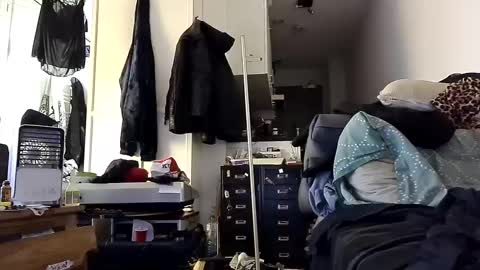 Julian Kinky Bi-guy online show from December 23, 2024, 7:17 am