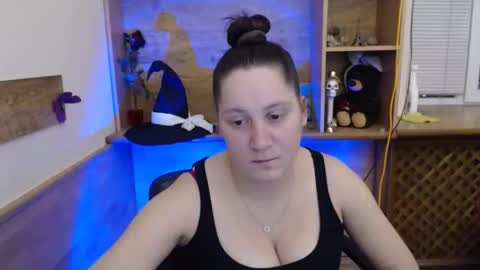 Sellavix online show from October 30, 2025, 8:09 pm