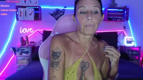 Snapshot of selvaggia_del_caribe chatting on January 9, 2025, 4:17 pm Selvaggia Del Caribe online show from January 9, 2025, 4:17 pm