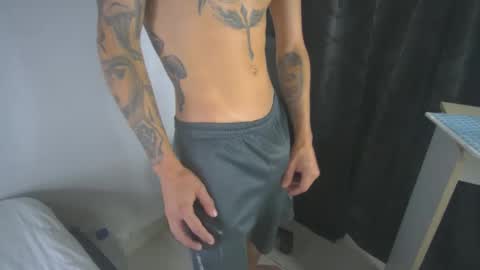 sem_alas online show from February 23, 2025, 1:57 am