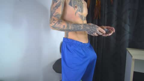 sem_alas online show from April 10, 2026, 12:27 am