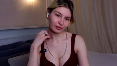 Snapshot of senabouthot chatting on November 8, 2025, 1:39 am Lilith online show from November 8, 2025, 1:39 am