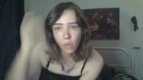 Snapshot of sendforesme chatting on October 25, 2025, 12:18 am goddess esme  online show from October 25, 2025, 12:18 am