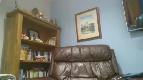 Summiteer online show from February 9, 2025, 9:17 pm