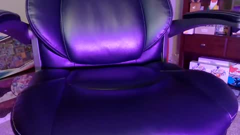 Snapshot of senorgrower chatting on October 7, 2025, 5:04 am Mr. Watch Me Grow online show from October 7, 2025, 5:04 am