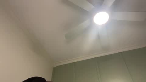 Snapshot of sensatyr chatting on December 1, 2024, 5:02 pm Daddy Dave online show from December 1, 2024, 5:02 pm