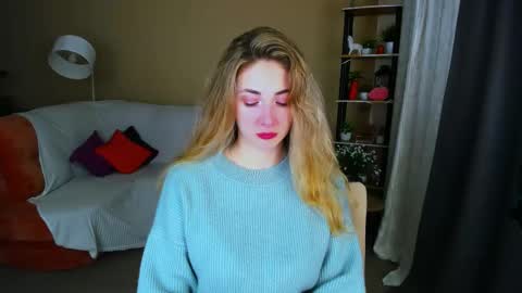 sensitiveheartt online show from March 8, 2026, 7:17 pm