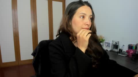 Snapshot of sensual__lady chatting on February 14, 2025, 7:23 pm Samantha - online show from February 14, 2025, 7:23 pm