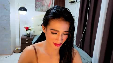 sensual_goergia online show from September 18, 2025, 12:29 pm
