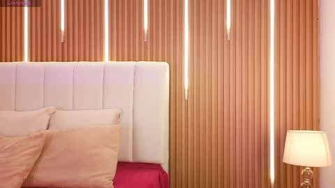 Sensual Kim77 online show from April 9, 2026, 12:32 pm