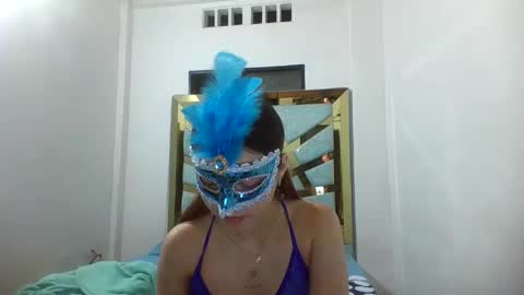 Snapshot of sensual_moon_ chatting on October 21, 2025, 3:07 am LUNA online show from October 21, 2025, 3:07 am