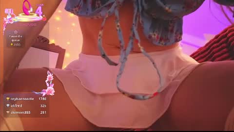 Snapshot of sensual_orchid7 chatting on April 10, 2026, 5:28 pm Jordan online show from April 10, 2026, 5:28 pm