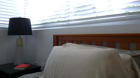 Snapshot of sensualalien chatting on February 3, 2025, 9:18 pm Cam online show from February 3, 2025, 9:18 pm