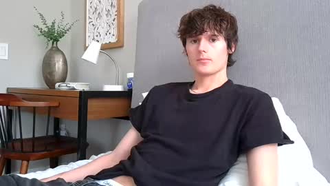 Snapshot of sensualalien chatting on March 2, 2025, 9:01 pm Cam online show from March 2, 2025, 9:01 pm