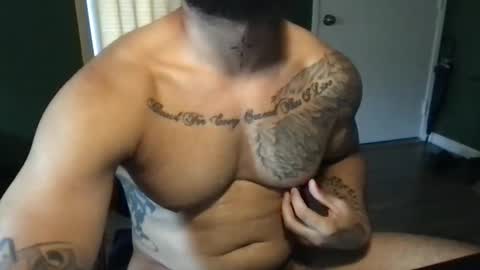 SensualBates online show from November 11, 2025, 7:03 pm