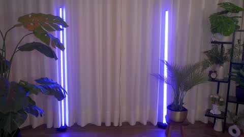 Snapshot of sensualcherry_ chatting on December 6, 2024, 12:23 am Maria- OF sensual bee online show from December 6, 2024, 12:23 am