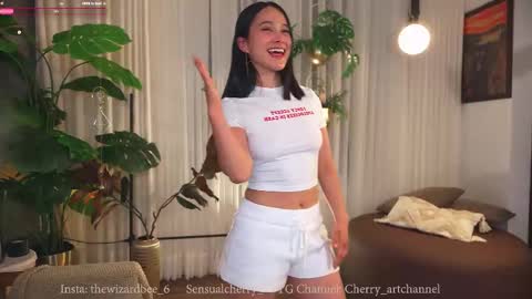 Snapshot of sensualcherry_ chatting on October 2, 2025, 11:56 pm Maria- OF sensual bee online show from October 2, 2025, 11:56 pm