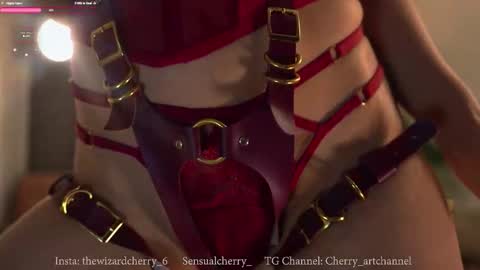 Maria- OF sensual bee online show from March 13, 2026, 11:00 pm