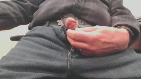 Snapshot of sensualgent69 chatting on January 20, 2025, 9:32 pm sensual online show from January 20, 2025, 9:32 pm