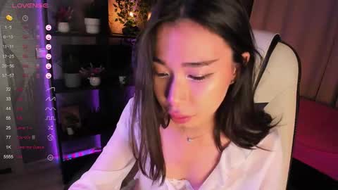 Snapshot of sensualily chatting on October 1, 2025, 4:13 pm Kiki online show from October 1, 2025, 4:13 pm