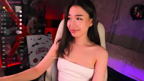 Snapshot of sensualily chatting on October 15, 2025, 3:12 pm Kiki online show from October 15, 2025, 3:12 pm