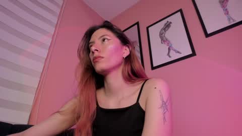 Snapshot of sensualjanex chatting on May 30, 2026, 8:33 am Jane online show from May 30, 2026, 8:33 am