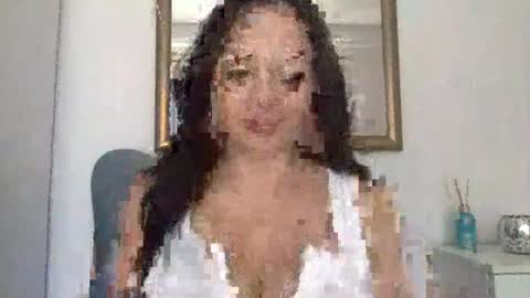 sensuallstella online show from October 8, 2025, 7:50 am