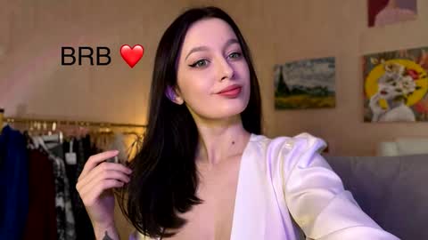 sensuallucy233 online show from February 4, 2026, 5:57 am