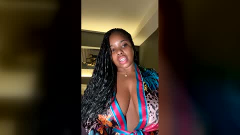 Snapshot of sensualprima chatting on May 22, 2026, 7:15 am sensualprima online show from May 22, 2026, 7:15 am