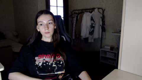 senxual__ online show from February 7, 2025, 7:07 am